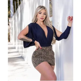 Cinto animal print com estampa de onça, saia curta - Onça