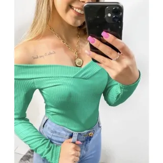 Moda Feminina: Blusa Canelada Manga Longa Ombro Com Bojo - Super Trend !! - Preto