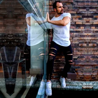 Calça Preta Masculina Skinny Jeans com Ziper e Lycra - 40