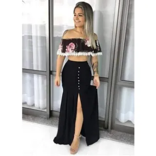 Saia Lisa com Fenda Frontal e Botão - Final de Ano - Saia C fenda Preta