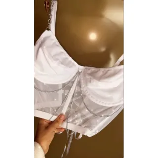 Delírio Cropped - Compre Online na Raryel - Vermelho com corrente Prata