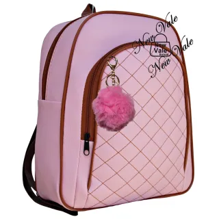 Moda Blogueira Atual - Mochila Bolsa Feminina em Courino + Lindo Chaveiro Pompom - 58 Branca Pompom