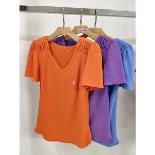 Blusa manga curta feminina com detalhe elástico no ombro - Off