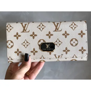 Promoção Carteira Feminina Importada - Porta Documentos e Cartões - Preto LV