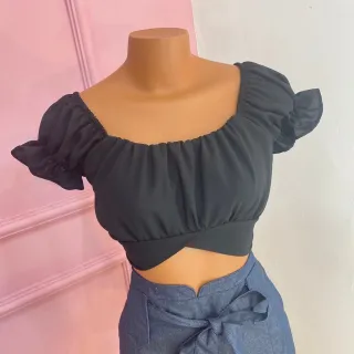 Moda 2023: Cropped Gringa com manga amarração nas costas - Rosa Vivo