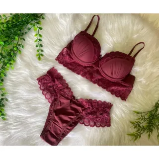 Sutiã de Bojo em Renda e Microfibra - Conjunto Lingerie - Vermelho