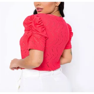 Moda feminina: Blusa casual manga curta bufante laise - P