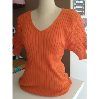 Blusa Manga Curta Feminina Tricô Gola V Trabalhada - Fúcsia