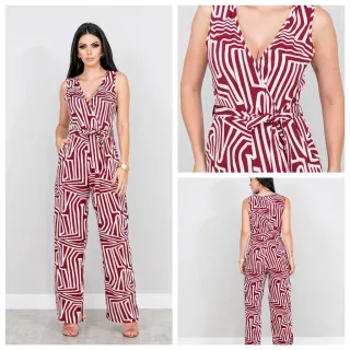 Decote geométrico em macacão com formas - Azul Marinho