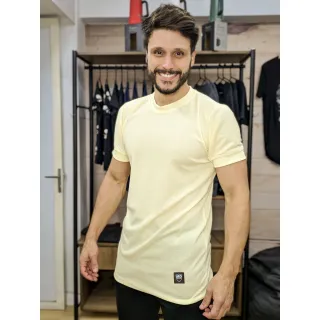 Camiseta básica masculina canelada Long Line - P