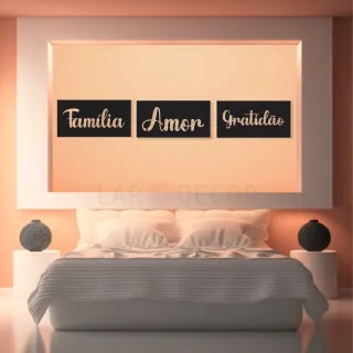 Kit Quadros Decorativos Frase Abençoados por Deus Decoração de Quarto - Família Amor Gratidão + Frase
