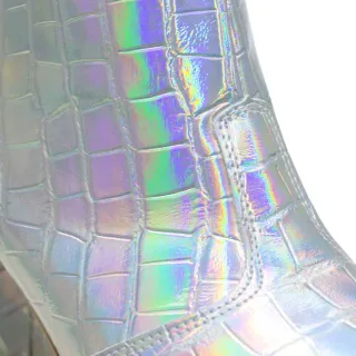 Coturno Feminino Cano Curto Salto Confortável Bico Fino - Prata Croco