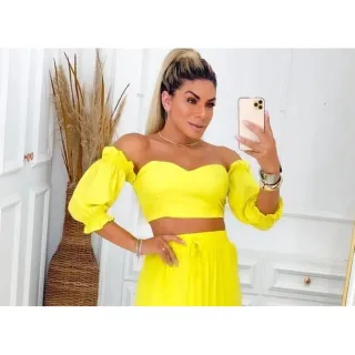Ciganinha Manga 3/4 em Viscose com Elastano - Cropped - Verde Bandeira