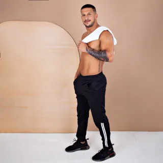 Calça Jogger Masculina de Treino Suplex Felpado Esportiva - Preto
