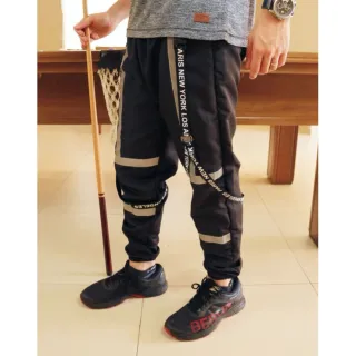 Calça Unissex Street Estilo Jogger Fashion Refletiva Vertical Paris Milan New York - Preto