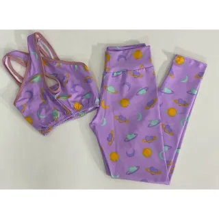 Conjunto de treino suplex feminino transpassado, calça legging e top cropped - Preto