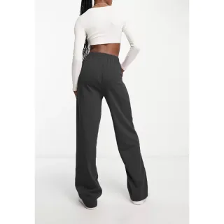 Pantalona Diluxo Wide com Bolso em Moletom Diluxo - Preto