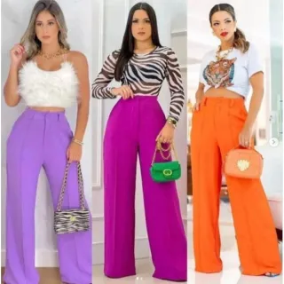 Calça Pantalona cintura alta estilo alfaiataria com detalhe elástico nas costas - Várias Cores - Bege Escuro