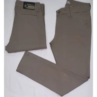 Bolso embutido sarja skine calça masculina - Sarja Bege clara