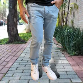 Tendência 2022: Kit com 3 Calças Jeans Masculinas Skinny de Qualidade PREMIUM e Lycra - 48