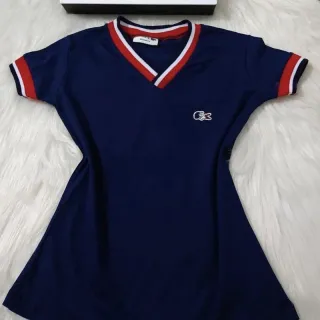 Camiseta Feminina Gola V Lacoste Babylook - Promoção Blogueira - Vermelho