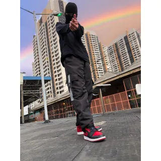 Calça Reta Unissex com Bolsos Laterais e Fita Refletiva - G