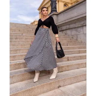 Roupa Feminina: Saia Estampada e Lisa em Viscose - Envelope - Preto