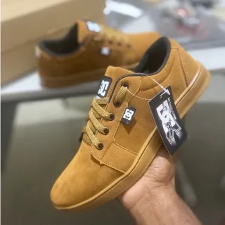 Calçado masculino unissex - Skatista: Tenis Skate com sola braqueada (costurada) - Caramelo (2 die)