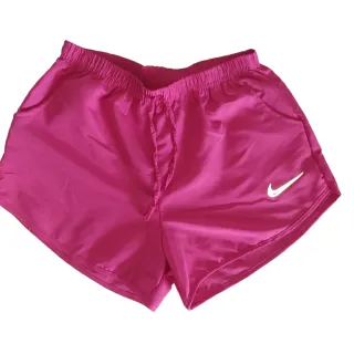 Moda Verão 2023: Short Feminino Leve Tactel para Caminhada, Academia e Praia - SHORT FEMININO - LARANJA