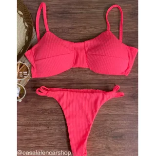 Moda Verão 2023: Biquini com Bojo Canelado - Verde Bandeira