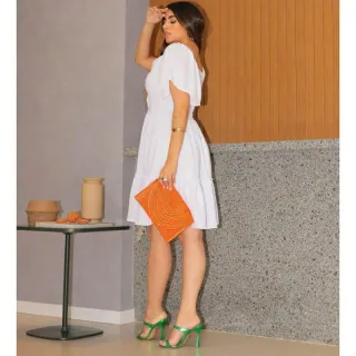 Vestido de verão com manga flare e botão forrado - Moda feminina - Branco