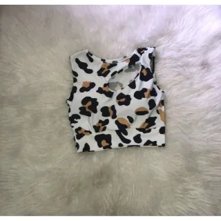 Super lançamento Cropeed Bebeca com Detalhe Transversal e Bojo - Verde