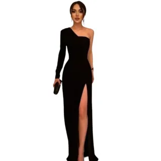 Vestido de Baile com Fenda Lateral e Manga Longa - Elegante e Sofisticado - Vinho