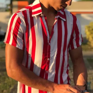 Listrada camisa de botão - Compre online na Raryel