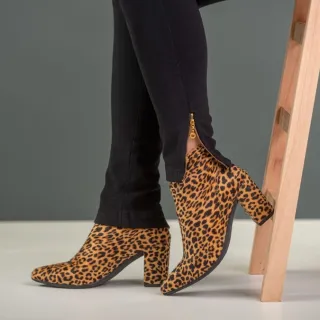 Bota Onça Salto Alto Grosso Prelice Cano Baixo Stretch - Onça