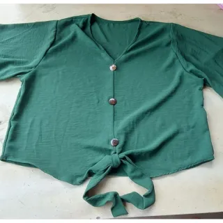 Plus Size Blusa Feminina Amarrar - Preta