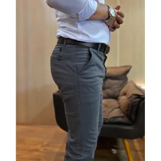 Calças Skinny Sarja Bolso Embutido - Casual e Social - Areia