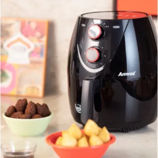 Fritadeira Elétrica Air Fryer ARF 1205 Amvox - Capacidade de 4,5 Litros e Sem Óleo - Preto