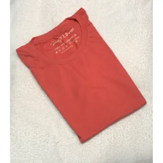 Malha Penteada Algodão Lisa: Camisetas Femininas em Diversas Cores - Azul Denin