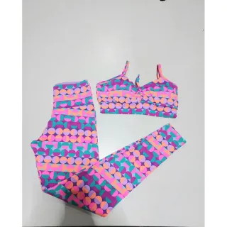 Top de regulagem com calça Legging em poliamida - conjunto preto leg ciganinha