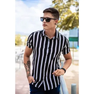 Pronta entrega! Camisa masculina manga curta slim fit jeans com elastano - jeans escura luxo.