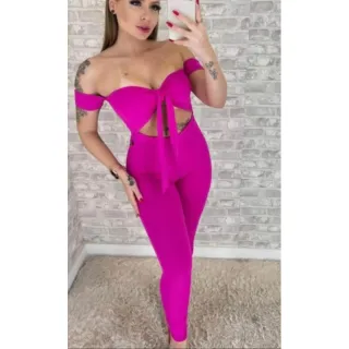 Moda Gringa: Macacão Estiloso - Preto