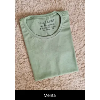 Malha Penteada Algodão Lisa: Camisetas Femininas em Diversas Cores - Azul Denin