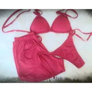 Shortinho malha canelada com biquini - ROSA BB