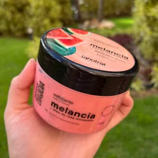 Esfoliante Skincare Labotrat Melancia com Rosa Mosqueta - 150g