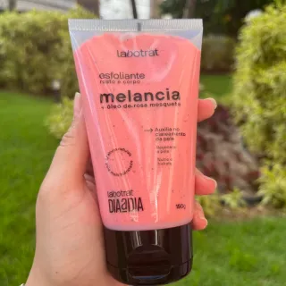 Esfoliante Skincare Labotrat Melancia com Rosa Mosqueta - 150g