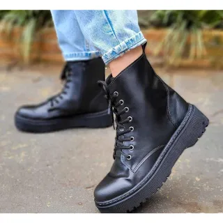 Bota Verniz Preta Coturno Tratorada - Blogueira - 1105Verniz