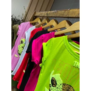 Baby Look Feminina Leopardo Confortável - Blusa T-Shirt Viscolycra - Único