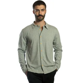 Malha Sustentável Manga Longa Slim Masculina - Estilosa para o Homem Moderno - Marrom