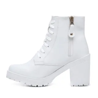 ENVIO IMEDIATO Bota Branca Cano Curto com Zíper Lateral Salto Alto Tratorado - Branca